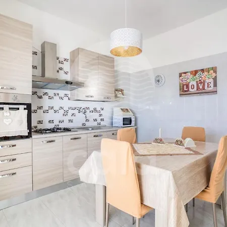 Casa Namaka - Piano Primo Fronte Mare * Porto Cesareo