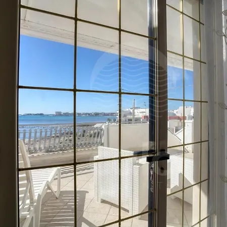 Casa Namaka - Piano Primo Fronte Mare Porto Cesareo